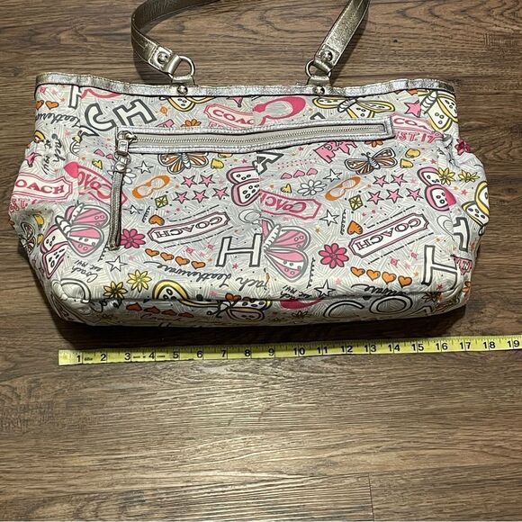 Coach Butterfly Bandana Graffiti Diaper Bag Metallic Silver Pink Yellow - Picture 15 of 17